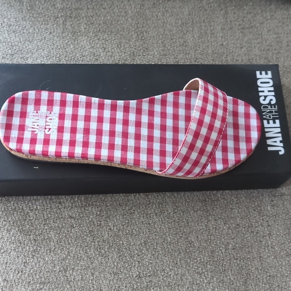 🍒 Red gingham sandals - Picture 3 of 4